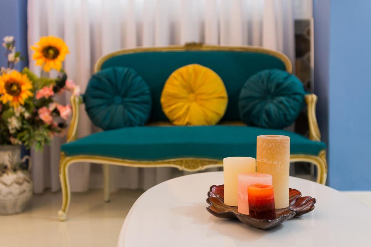 Wonderful Renovated Apartment With Private Patio Athens Luaran gambar