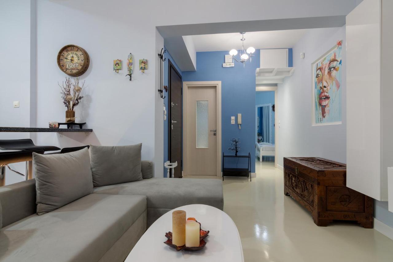 Wonderful Renovated Apartment With Private Patio Athens Luaran gambar